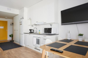 Keskeisen sijainnin uudiskohde, WiFi + 24/7 check in Turku